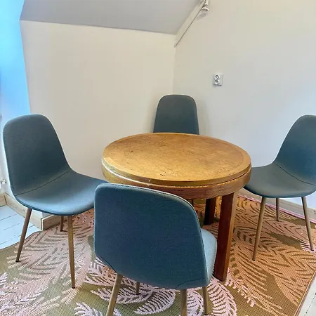 Apartment Komfortowy Dla 4 Osob Przy Ratuszu Poznan
